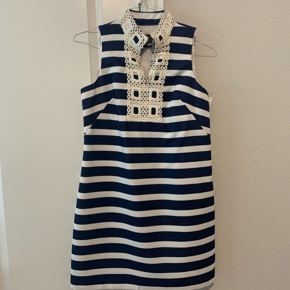 Jessica Howard Dresses & Skirts - Jessica Howard Striped Sleeveless Dress
